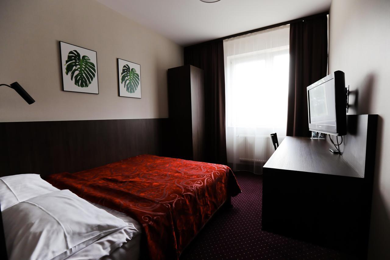 Pod Lipami Hotel Bystra  Exterior photo