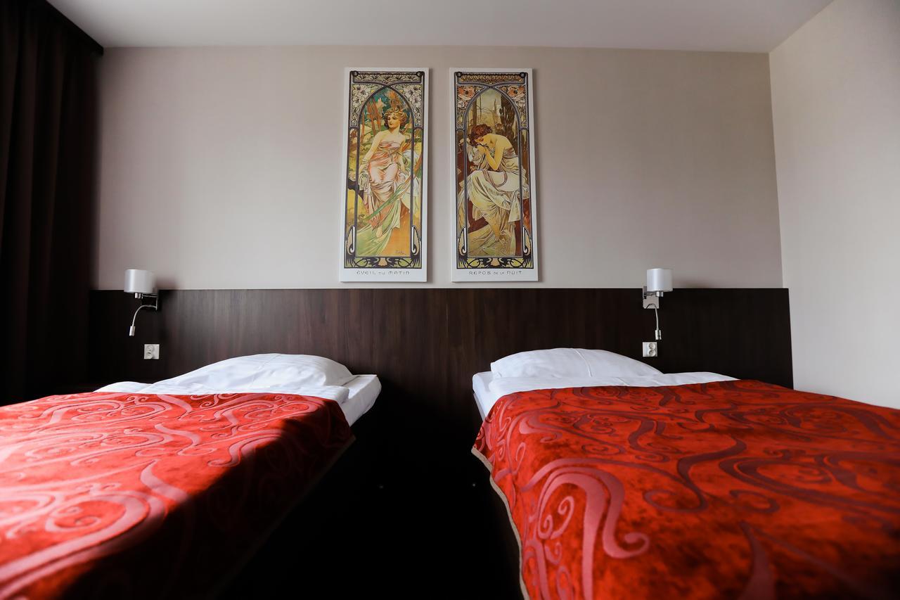 Pod Lipami Hotel Bystra  Exterior photo